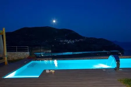 Vila Modern Country With Stone-built Bbq Area *